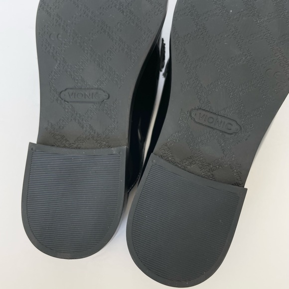 NEW Vionic Reagan Black Patent Mules Size 6.5 - Picture 12 of 12